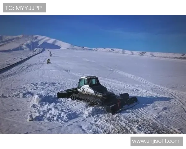 新疆昌吉市努尔加滑雪场：新雪季滑雪场设备晋级行将开板迎客